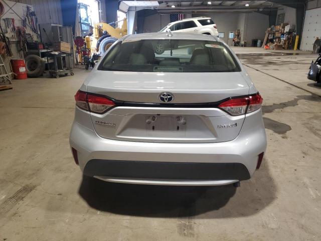  TOYOTA COROLLA 2022 Srebrny