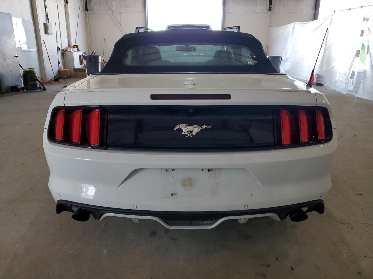 2015 Ford Mustang VIN: 1FATP8UH8F5405323 Lot: 54180385