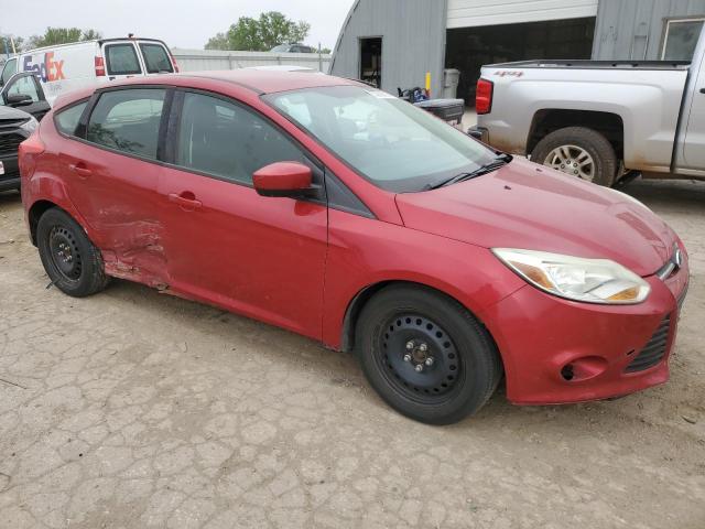  FORD FOCUS 2012 Червоний