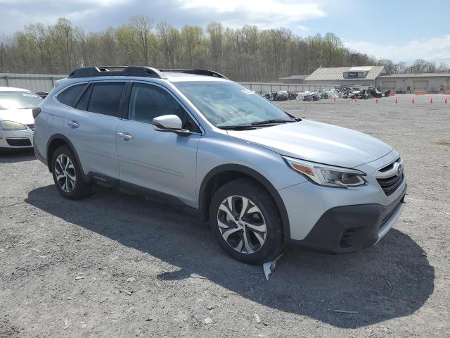  SUBARU OUTBACK 2021 Srebrny