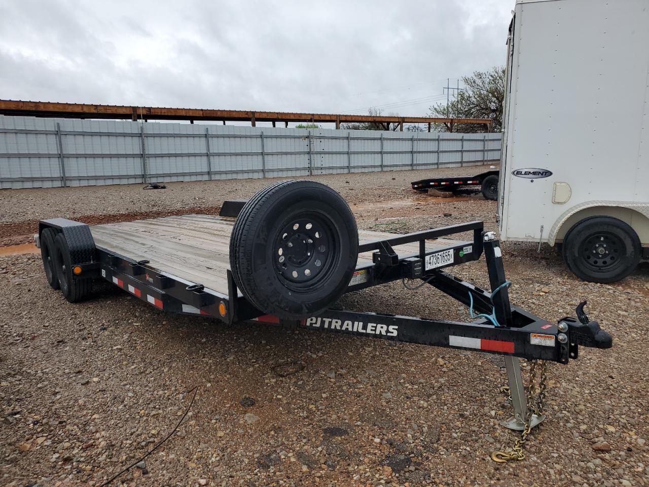2024 Pj Ce202 Utility Trailer for Sale in Oklahoma City, OK - Minor Dent/Scratches