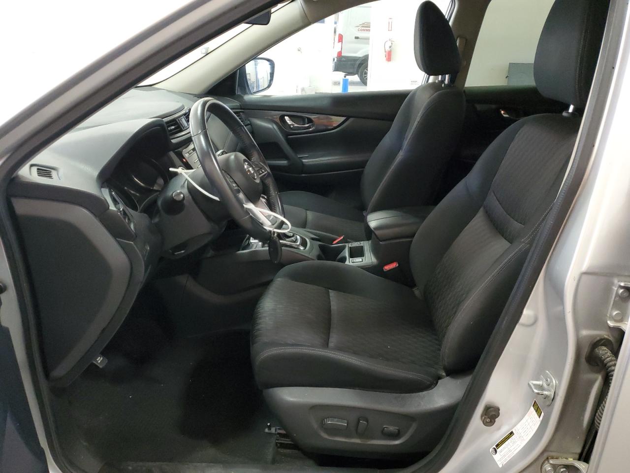 2017 Nissan Rogue S VIN: KNMAT2MV8HP508166 Lot: 52404245