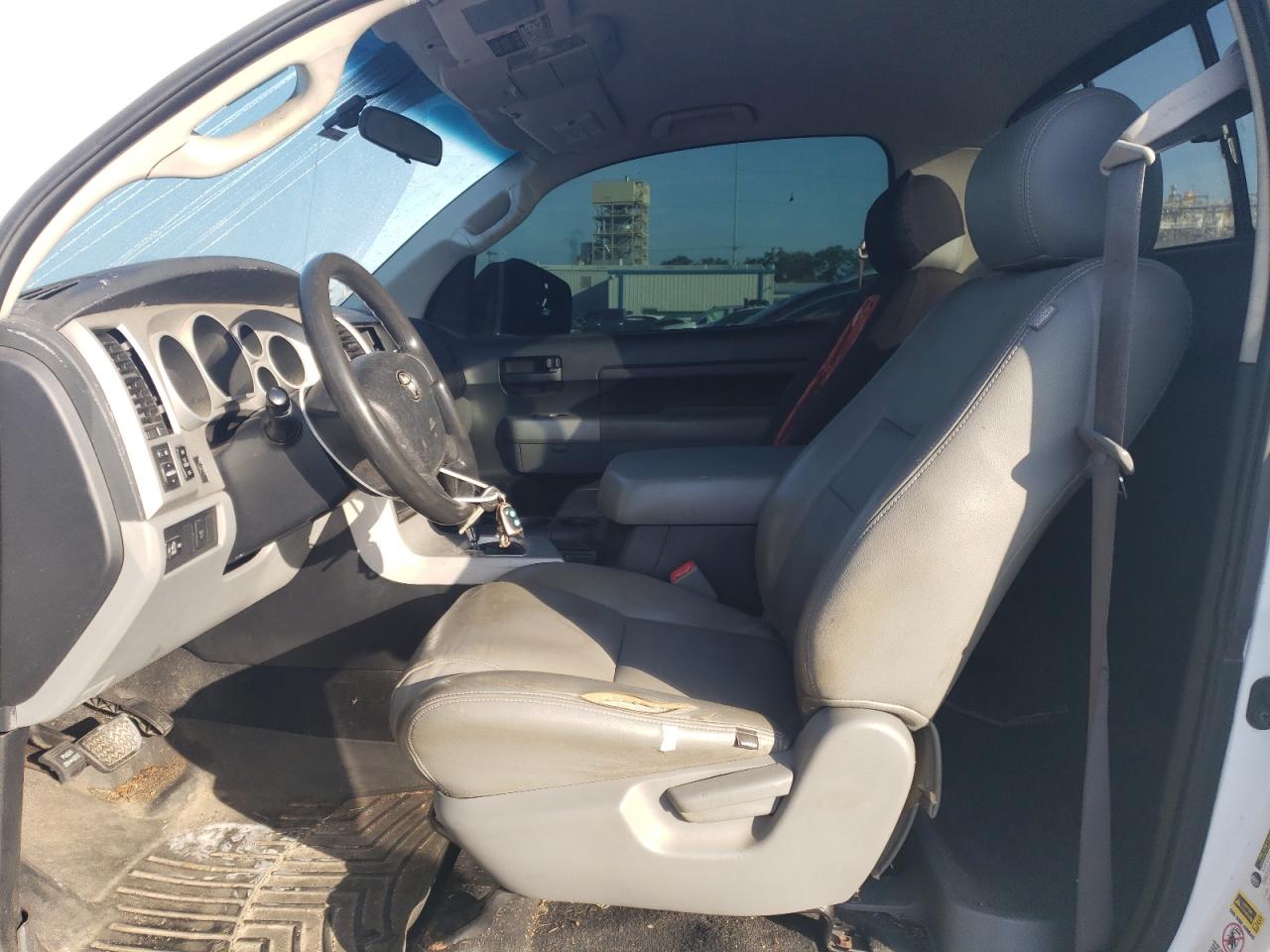 2007 Toyota Tundra VIN: 5TFKT521X7X001824 Lot: 52665895