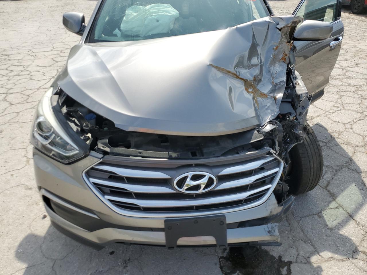 2018 Hyundai Santa Fe Sport VIN: 5NMZTDLB9JH079656 Lot: 54256175