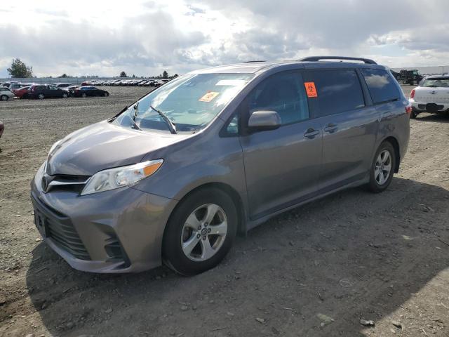 2019 Toyota Sienna Le