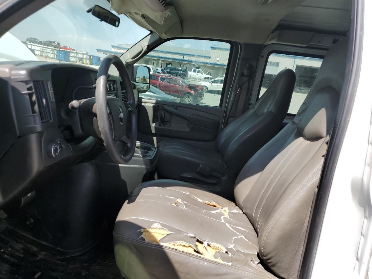 2008 Chevrolet Express G1500 VIN: XGCFG15X681173190 Lot: 52722025