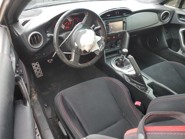  TOYOTA SCION 2015 Biały