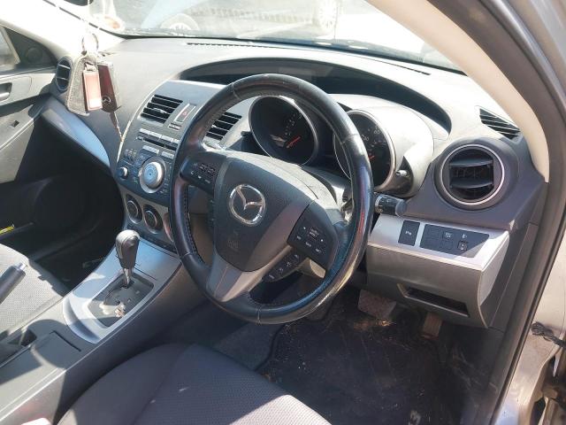 2010 MAZDA 3 TS2 AUTO
