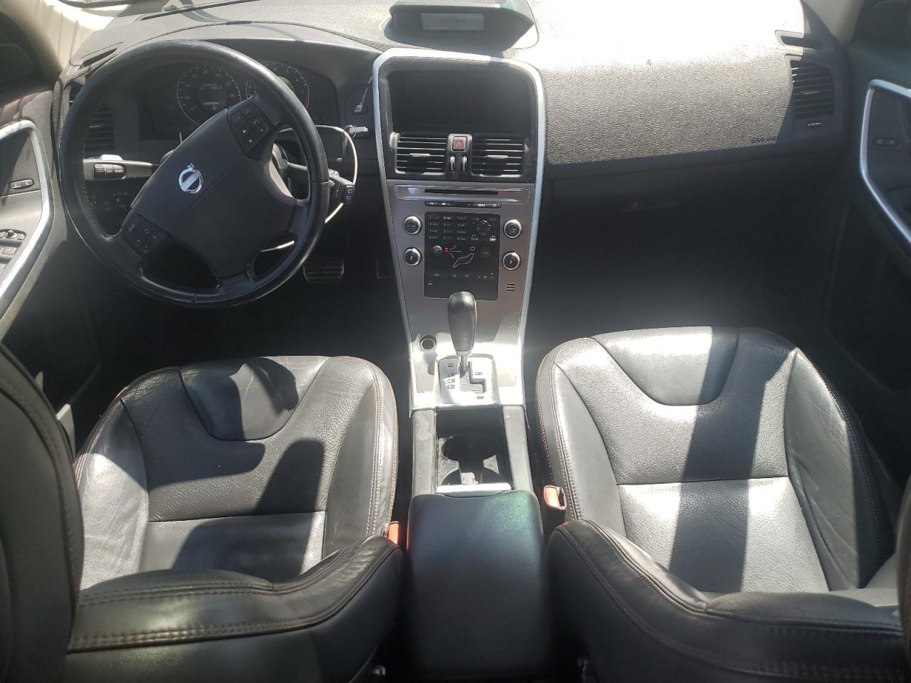 2010 Volvo Xc60 3.2 VIN: YV4960DL8A2101557 Lot: 51189685