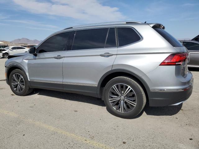  VOLKSWAGEN TIGUAN 2019 Серебристый