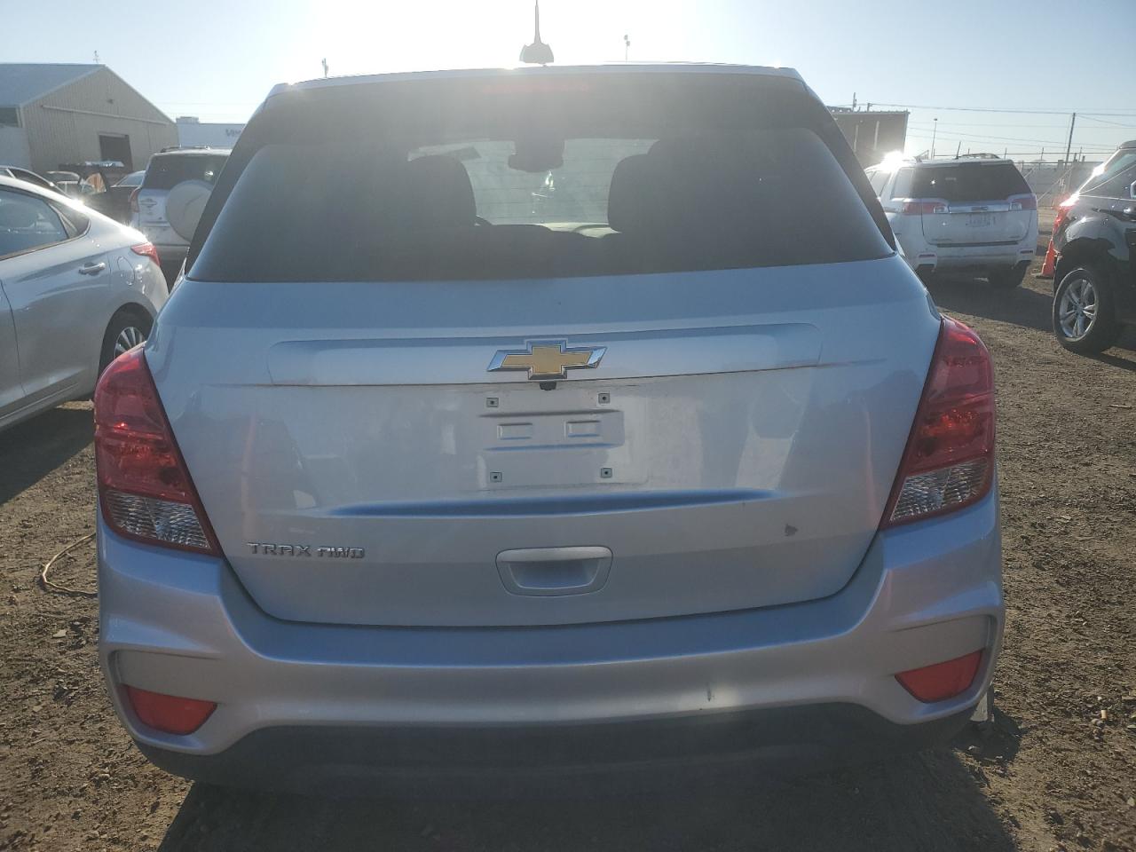 3gncjnsb8ll333986 3GNCJNSB8LL333986 2020 Chevrolet Trax Ls