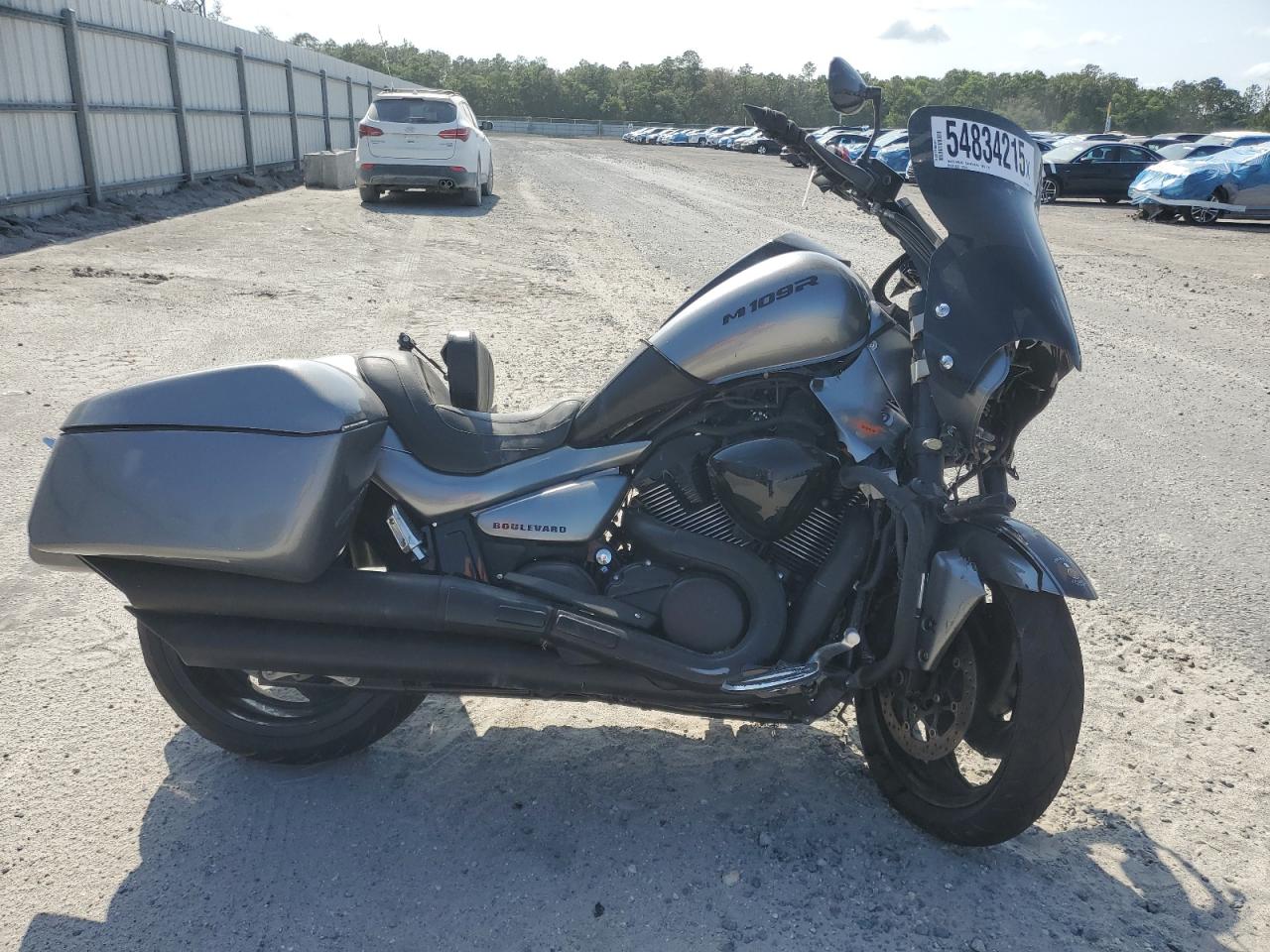 2020 Suzuki Vzr1800