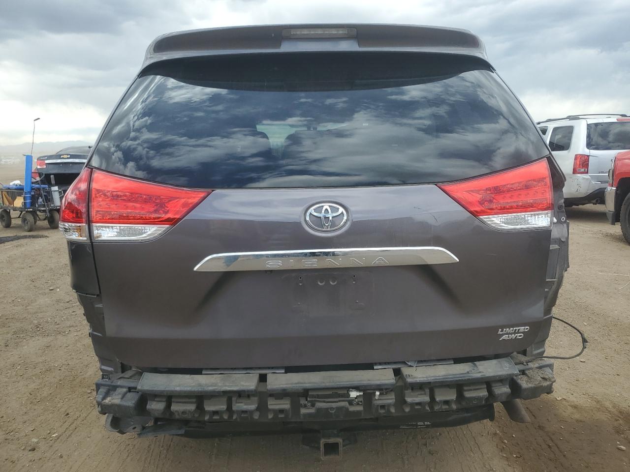 2012 Toyota Sienna Xle VIN: 5TDDK3DC3CS045730 Lot: 55307665