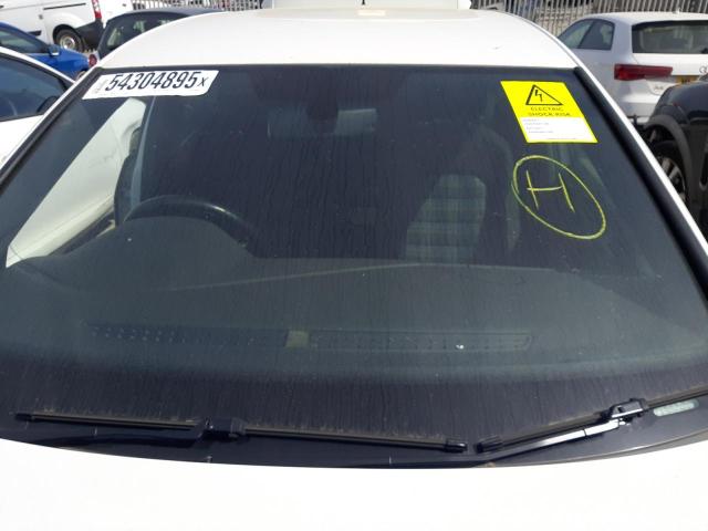 2015 VOLKSWAGEN GOLF GTE S