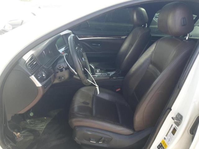  BMW 5 SERIES 2016 Белы