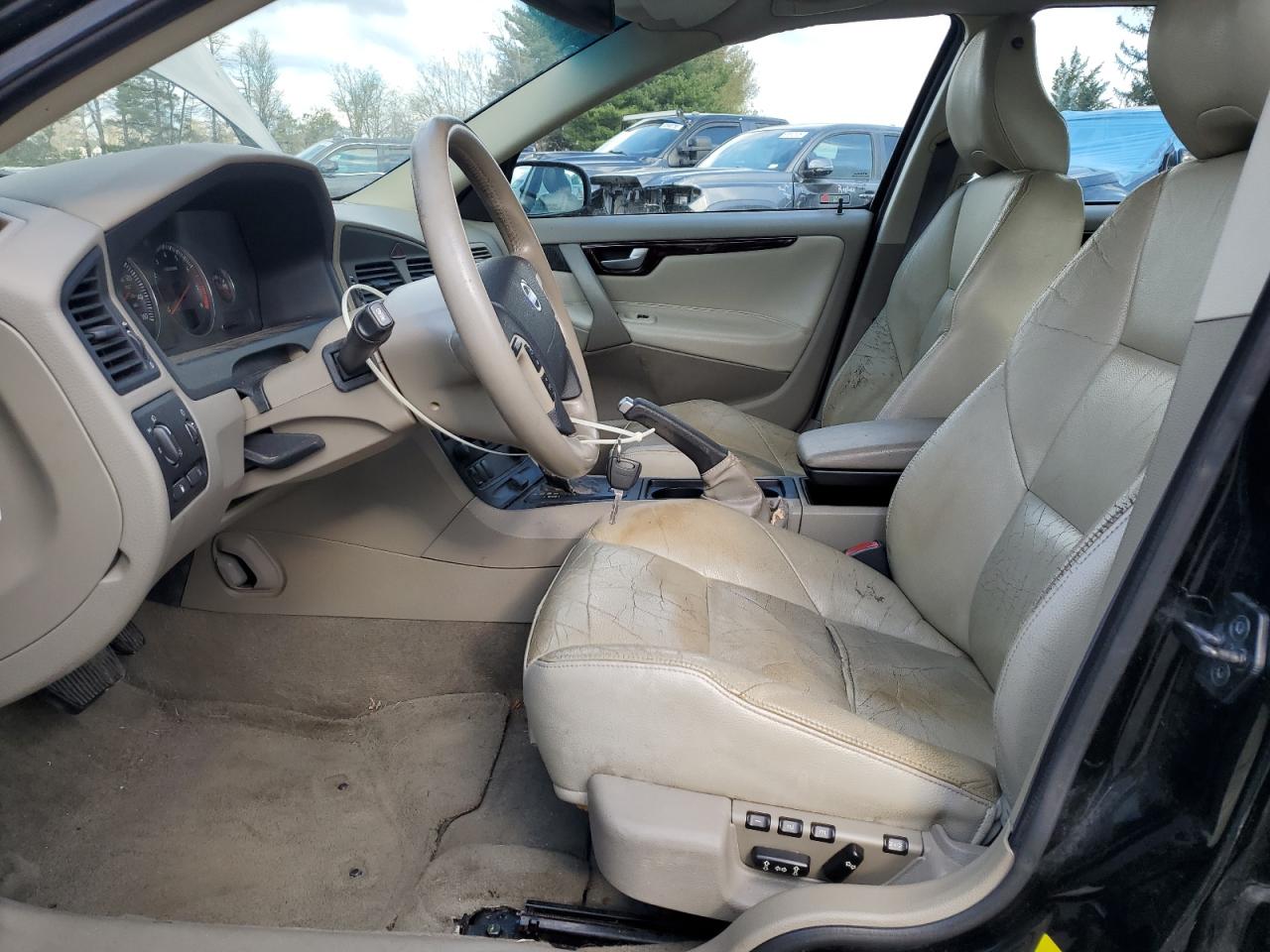 2004 Volvo V70 Fwd VIN: YV1SW59V842395259 Lot: 52301795