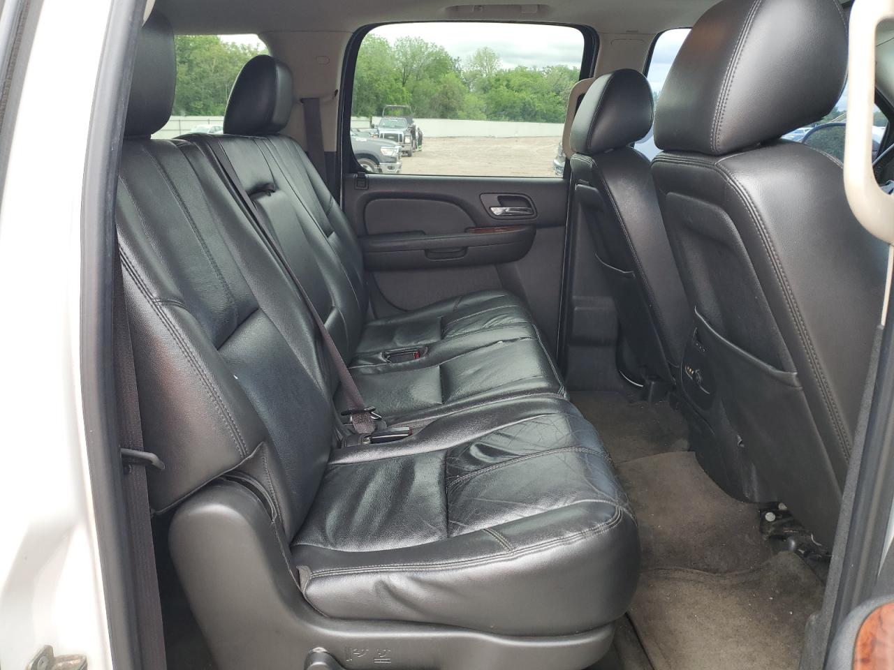 2012 Chevrolet Suburban K1500 Lt VIN: 1GNSKJE79CR302361 Lot: 55122015