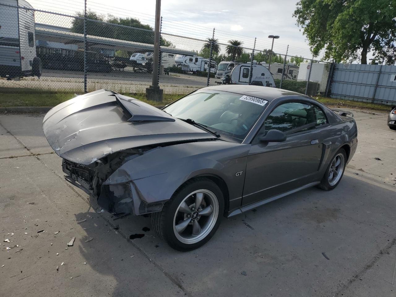 2003 Ford Mustang Gt იყიდება Sacramento-ში, CA - Front End
