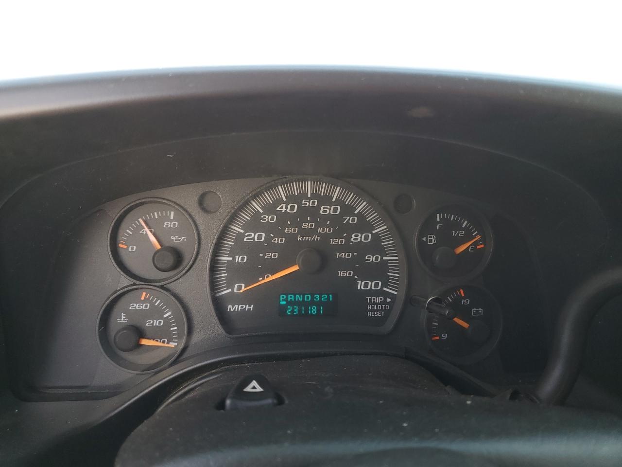2003 GMC Savana G2500 VIN: 1GTFH25T631196686 Lot: 53175335