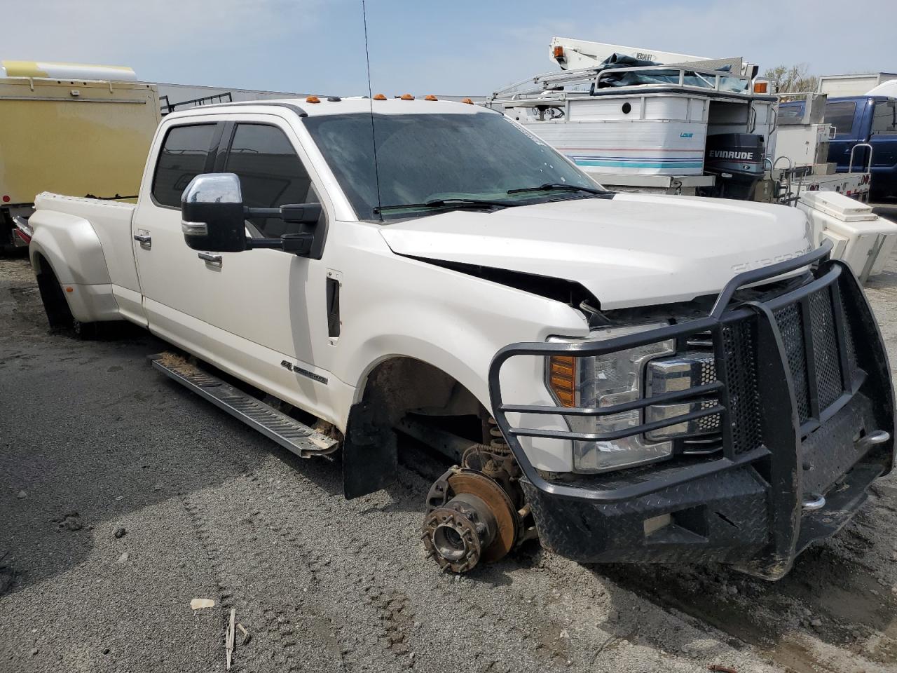 2018 Ford F350 Super Duty for Sale in Cahokia Heights, IL - All Over