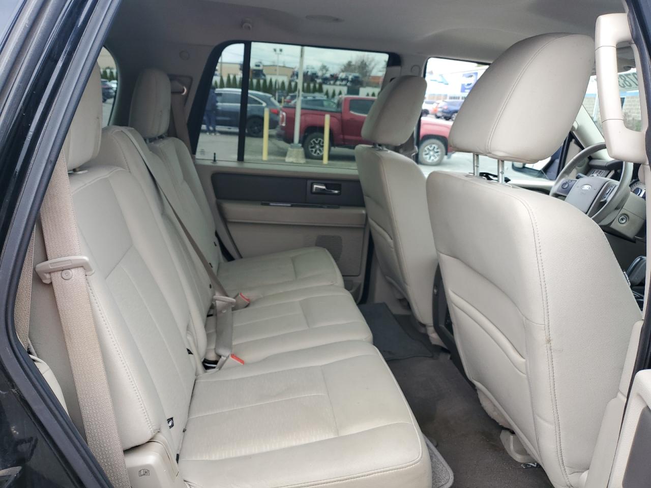 2011 Ford Expedition Xlt VIN: 1FMJU1J52BEF24101 Lot: 53097835