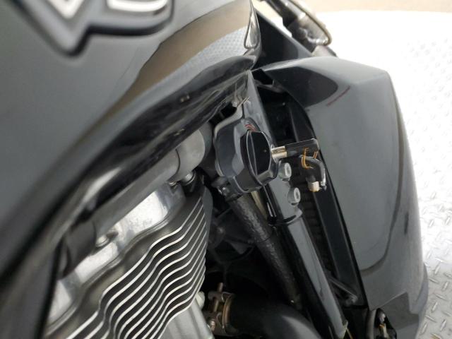  HARLEY-DAVIDSON VRS 2013 Черный