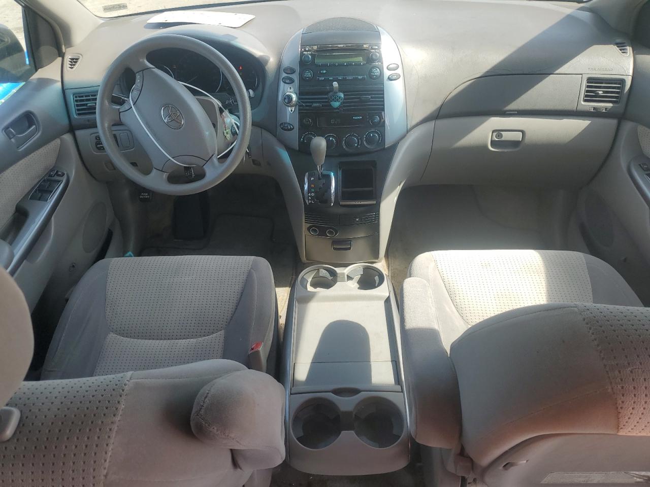 2008 Toyota Sienna Ce VIN: 5TDZK23C48S135039 Lot: 53739175