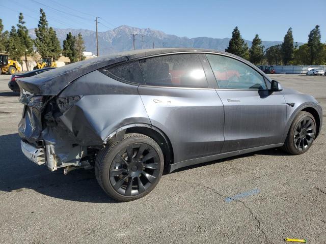 TESLA MODEL Y 2023 Gray