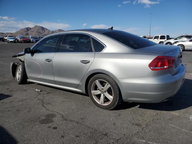 VOLKSWAGEN PASSAT 2013 Szary