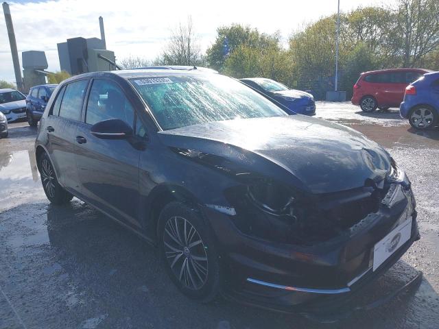 2018 VOLKSWAGEN GOLF SE TD