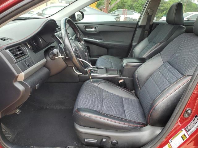 Sedans TOYOTA CAMRY 2015 Czerwony