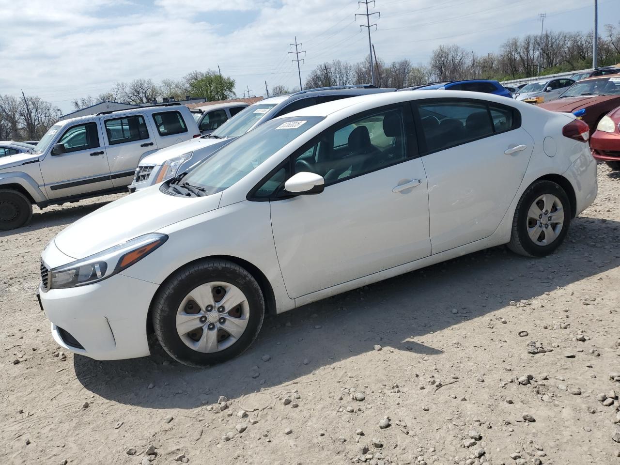 2017 Kia Forte Lx for Sale in Columbus, OH - Side
