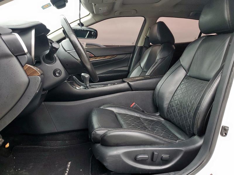 Sedans NISSAN MAXIMA 2017 Biały