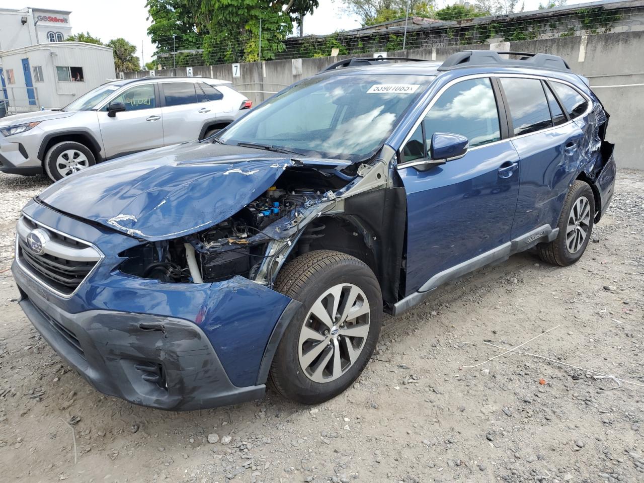 2020 Subaru Outback Premium за продажба в Opa Locka, FL - All Over