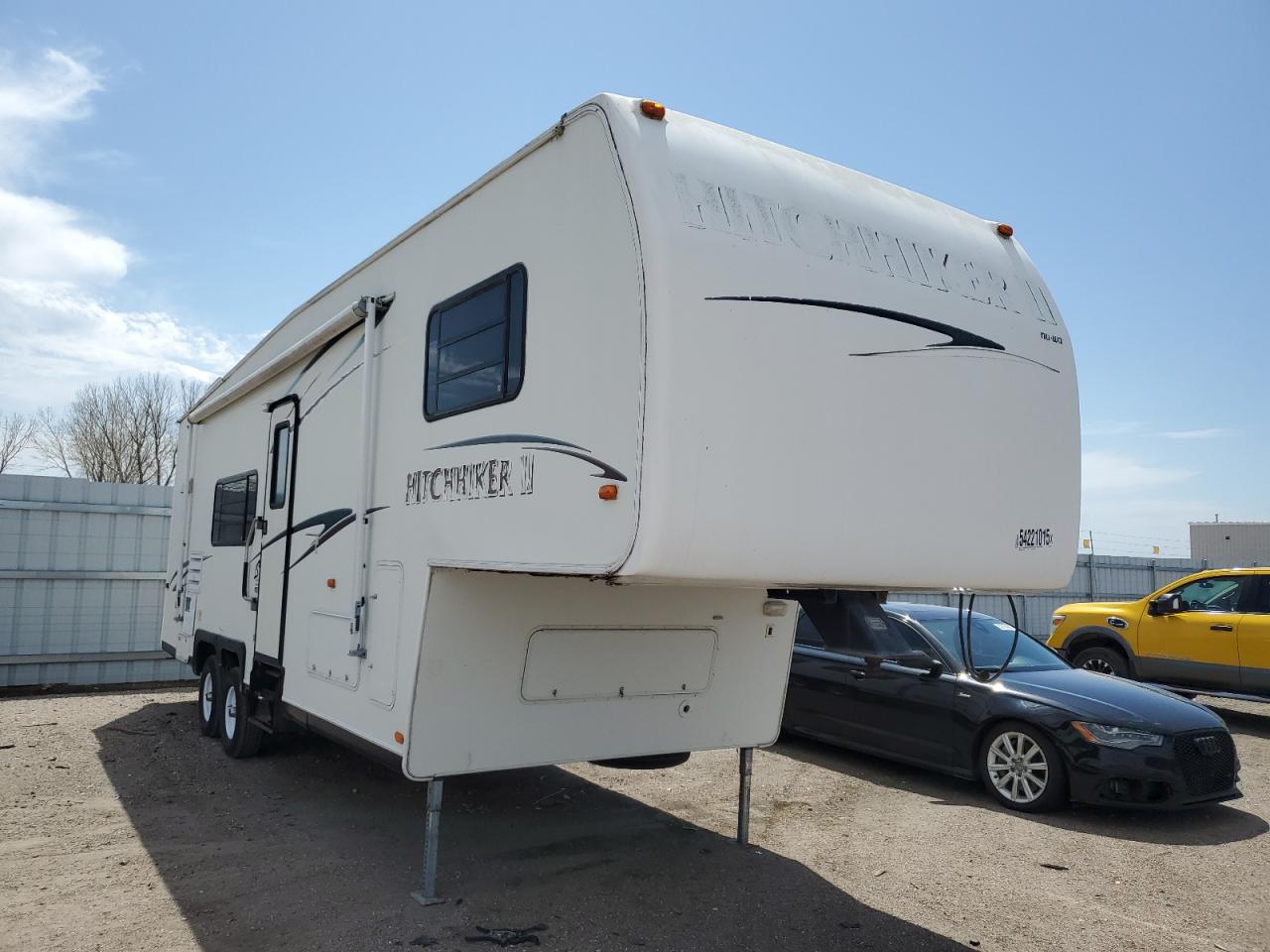 2001 Other Rv Hitchhiker na sprzedaż w Greenwood, NE - Top/Roof