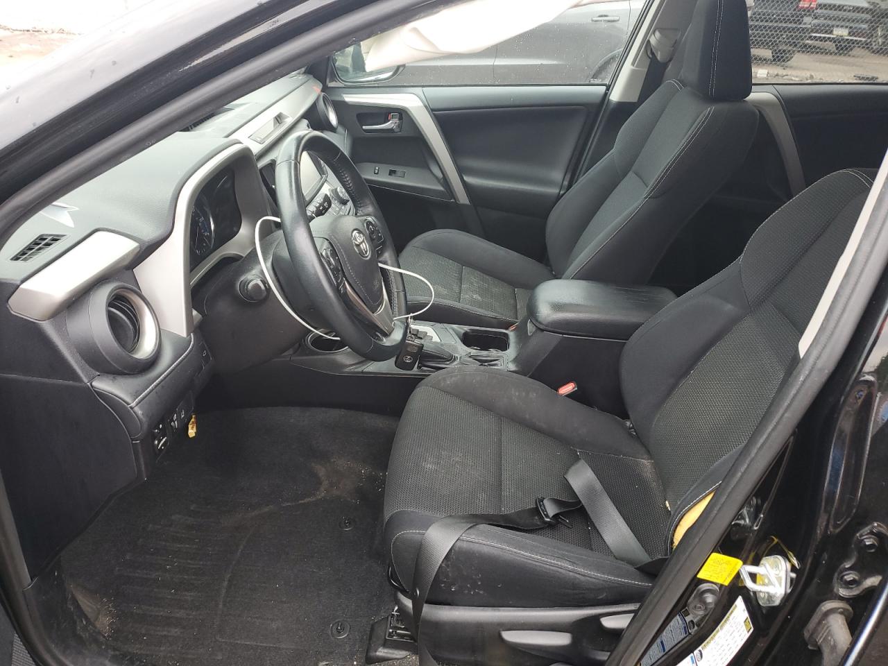 2t3rfrev0gw528206 2T3RFREV0GW528206 2016 Toyota Rav4 Xle