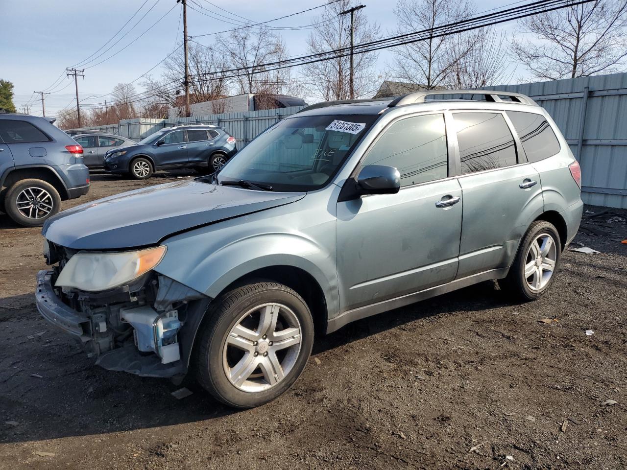 2009 Subaru Forester 2.5X Premium zu verkaufen in New Britain, CT - Front End