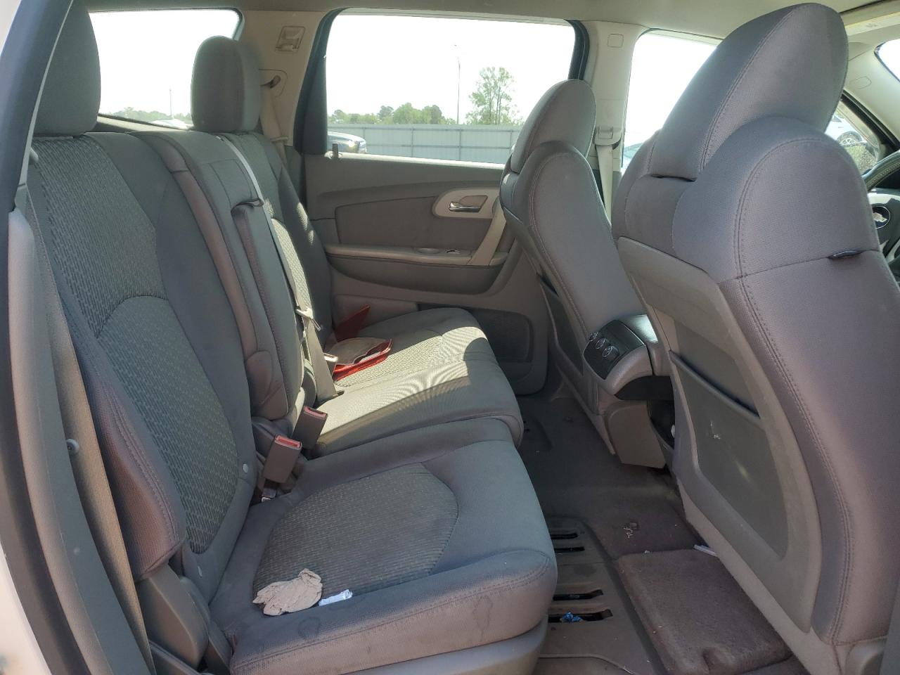 1GNKRFED7CJ249981 2012 Chevrolet Traverse Ls