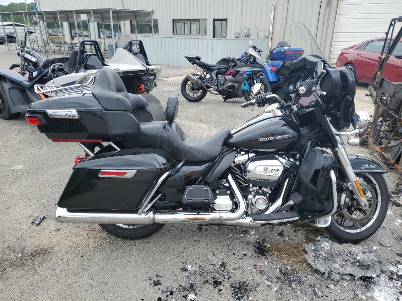 2019 Harley-Davidson Flhtk zu verkaufen in Conway, AR - All Over