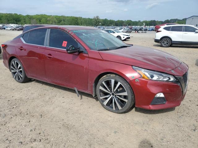  NISSAN ALTIMA 2020 Красный