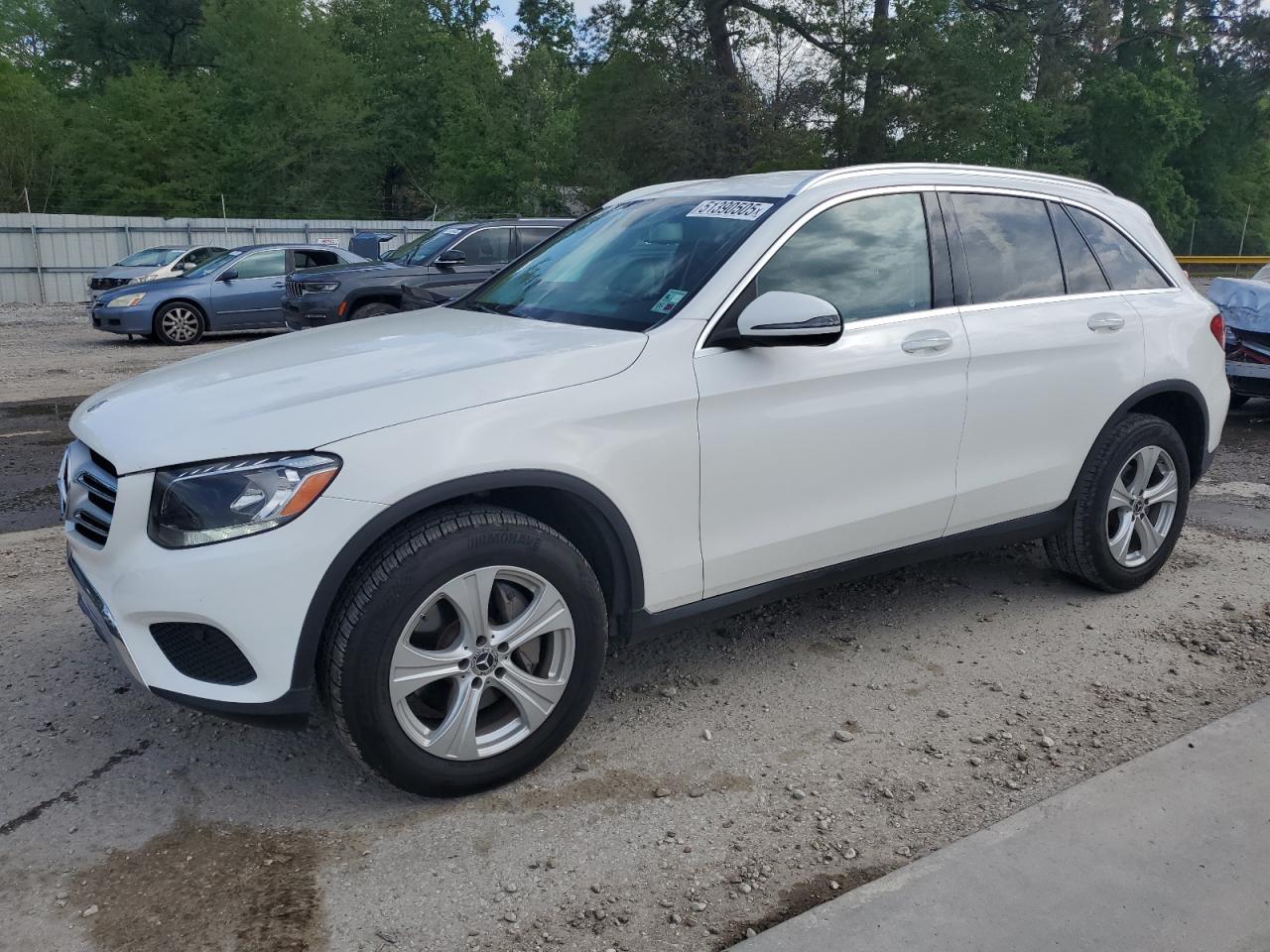 2017 Mercedes-Benz Glc 300 for Sale in Greenwell Springs, LA - Side