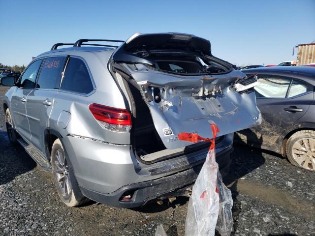 2018 TOYOTA HIGHLANDER SE