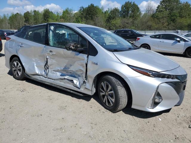  TOYOTA PRIUS 2018 Серебристый