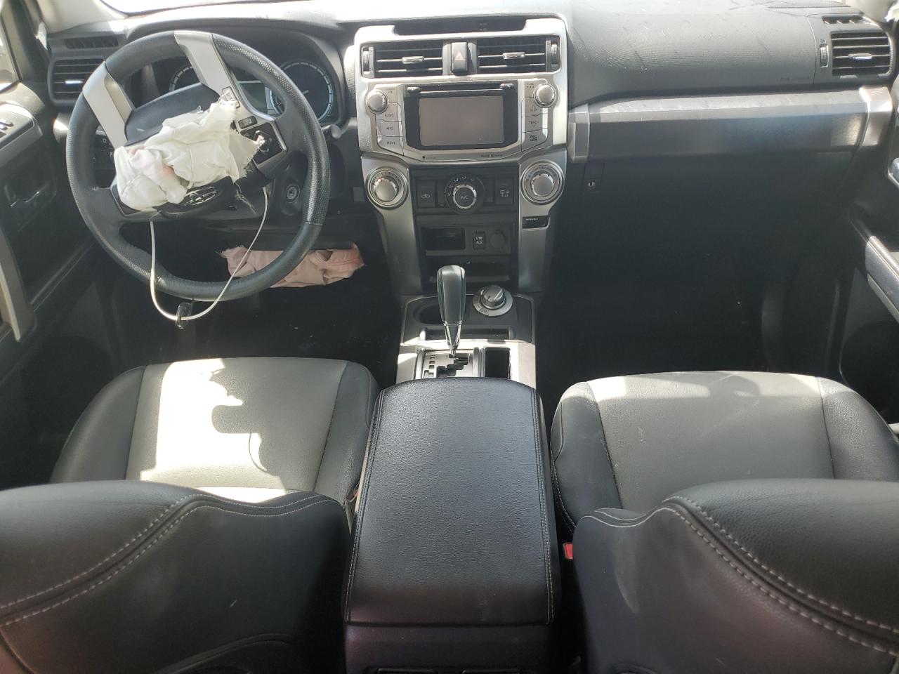 JTEBU5JR5K5709371 2019 Toyota 4Runner Sr5/Sr5 Premium