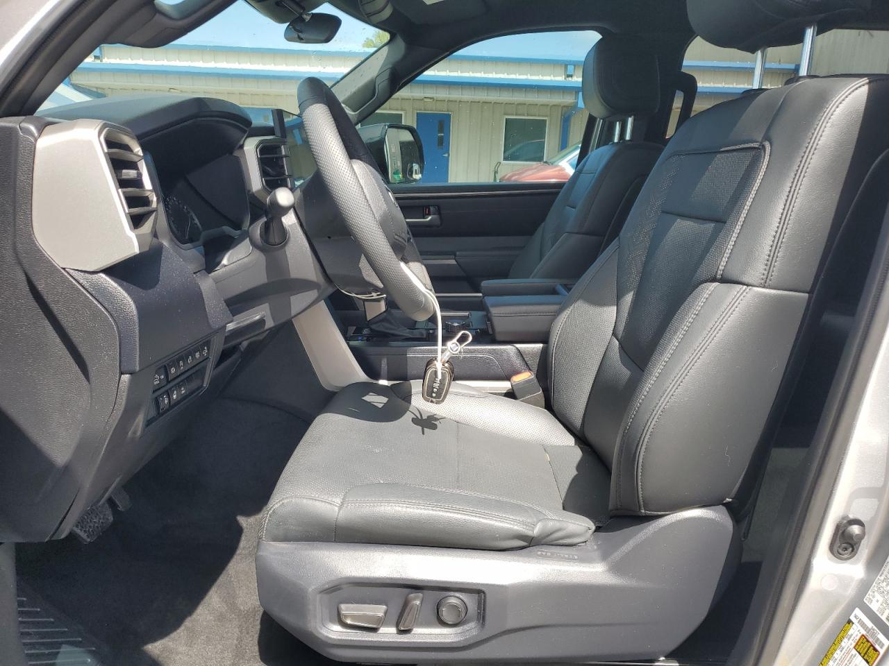 2025 Toyota Tundra Crewmax Sr VIN: 5TFLA5AB6SX043324 Lot: 55082435
