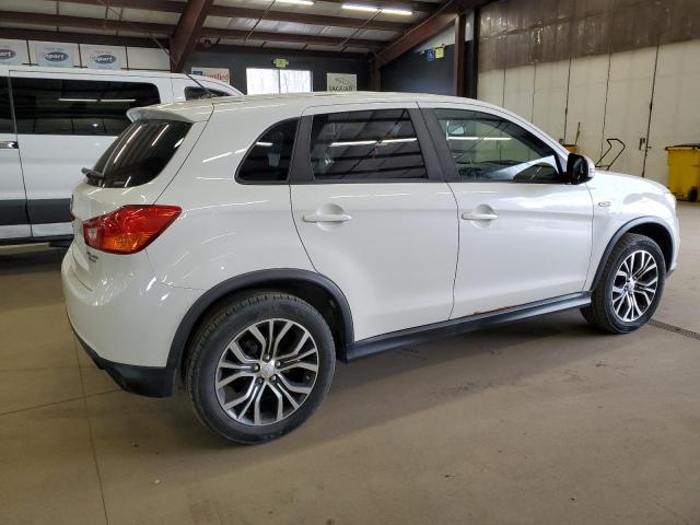 Parquets MITSUBISHI OUTLANDER 2016 Biały