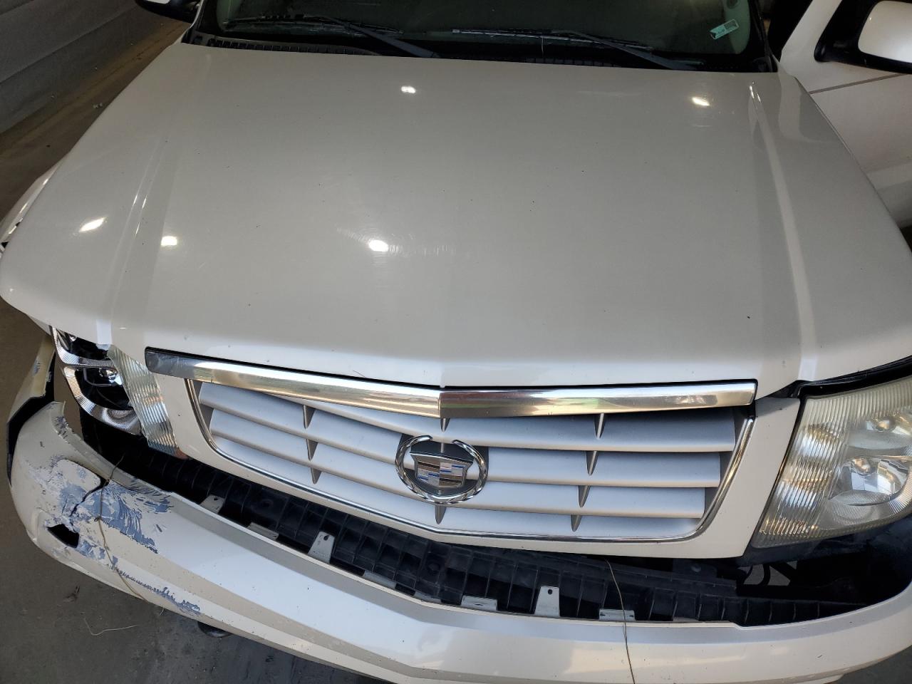 2005 Cadillac Escalade Luxury VIN: 1GYEK63NX5R110755 Lot: 53097415