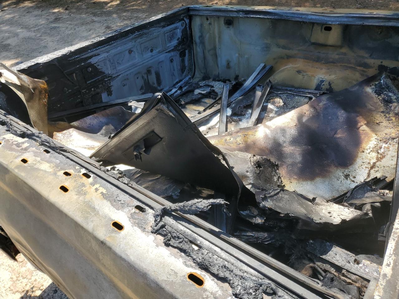 2015 GMC Sierra K1500 Slt VIN: 3GTU2VEC0FG215541 Lot: 52158375