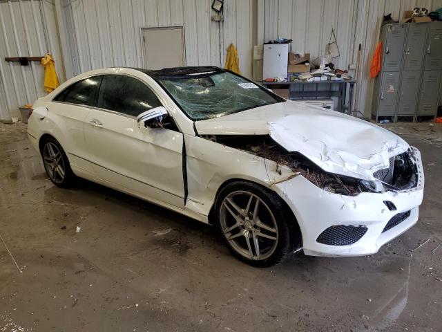 MERCEDES-BENZ E-CLASS 2015 Білий