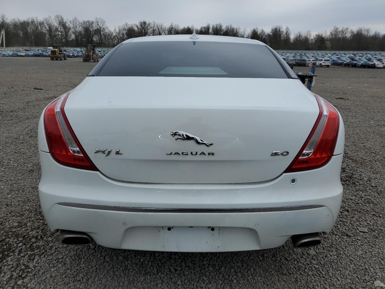 2014 Jaguar Xjl Supercharged VIN: SAJWA2GT6EMV60884 Lot: 52898435